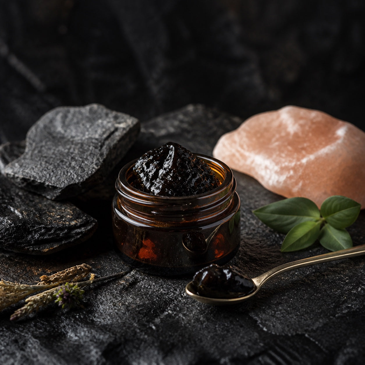 Traditional mineral resin guide